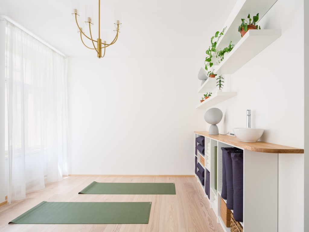 Jógové studio na&nbsp;Smíchově